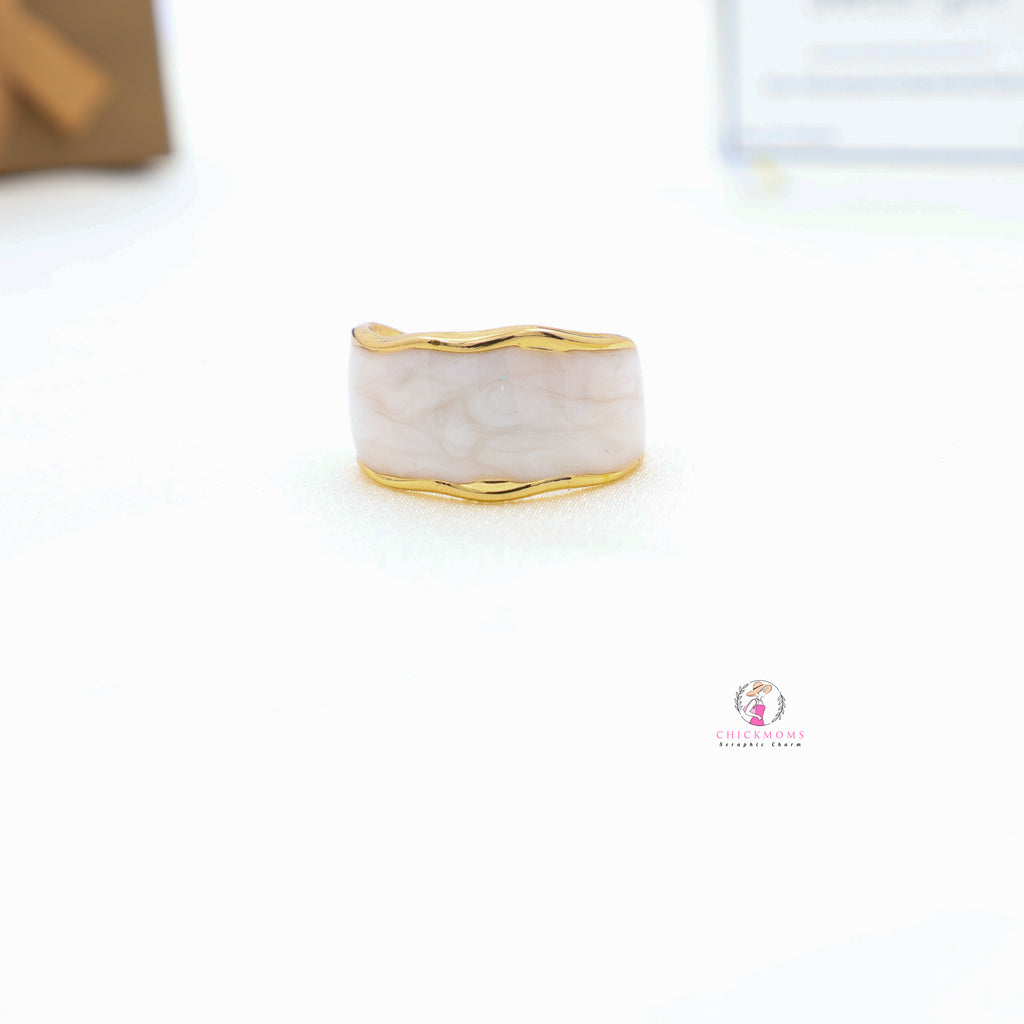 Elegant Gold & Marble Finish Adjustable Ring