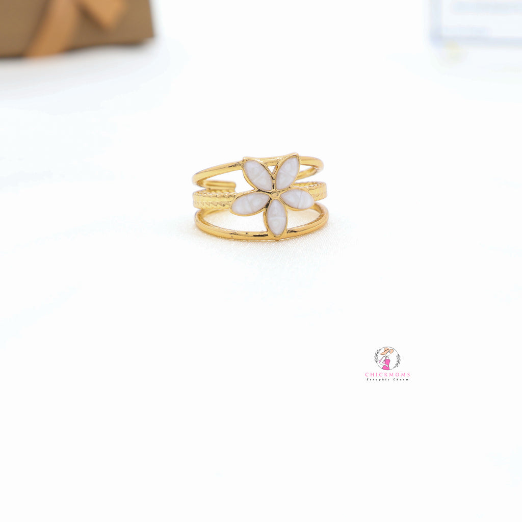 Elegant Floral Gold toned Adjustable Ring