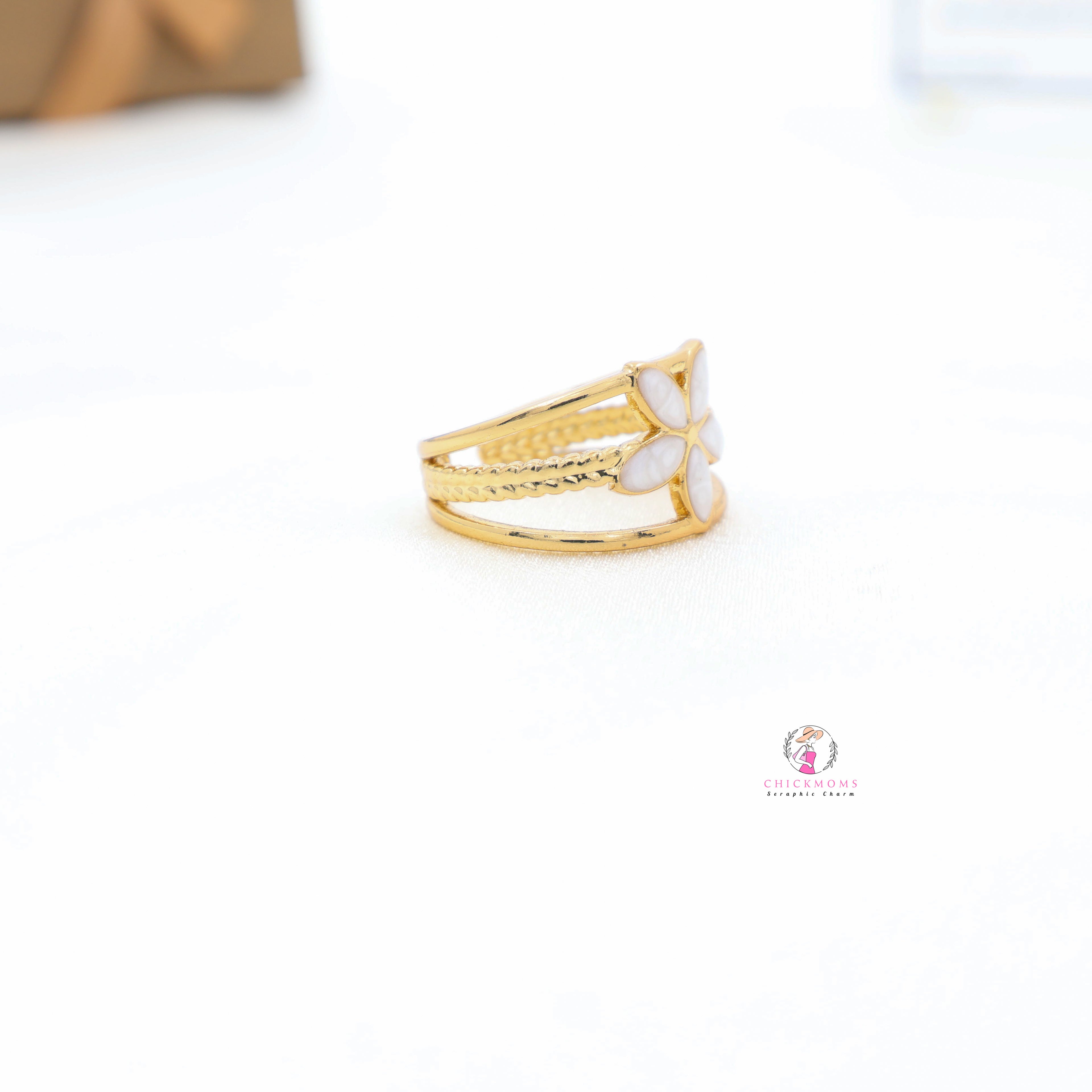 Elegant Floral Gold toned Adjustable Ring