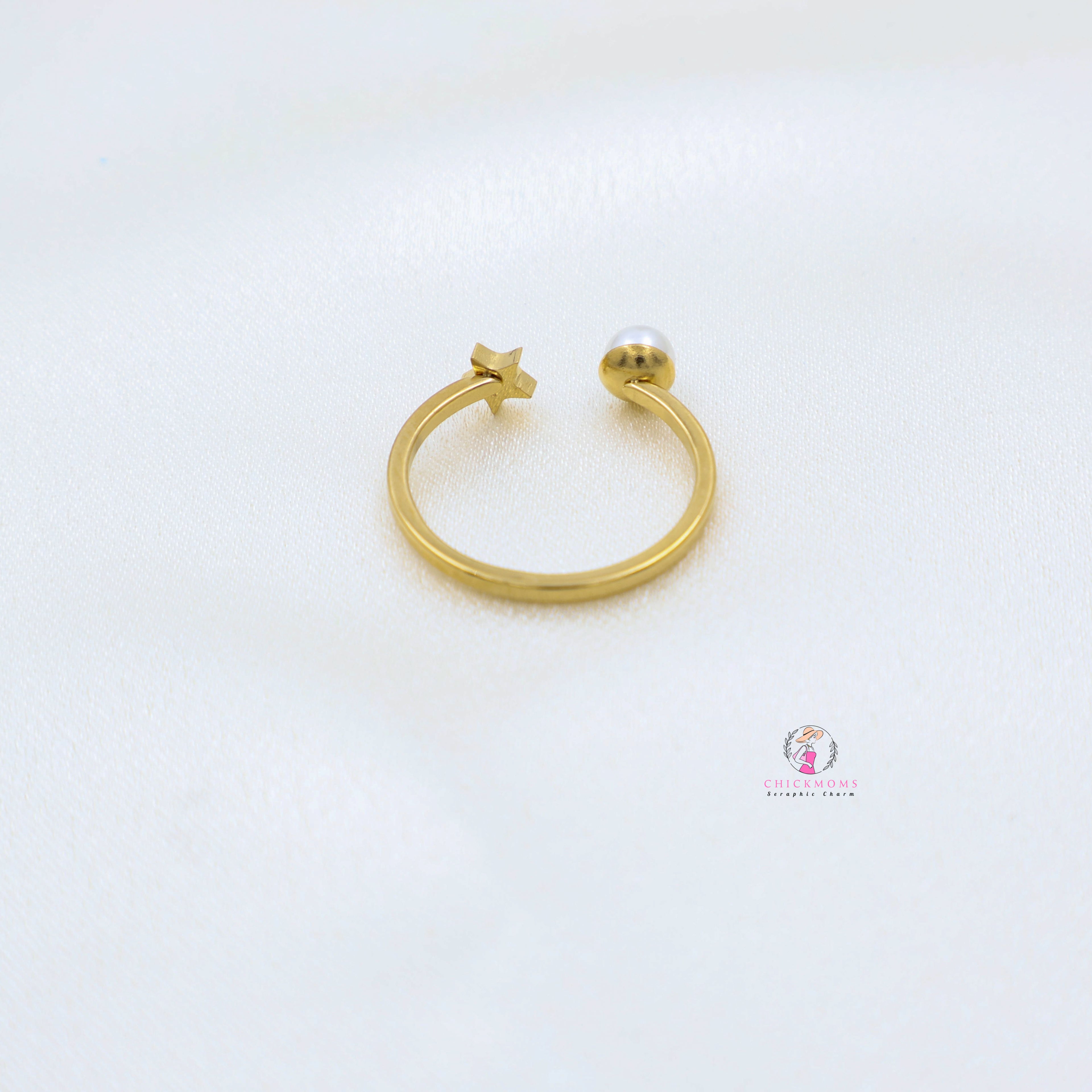 Gold Pearl Star Ring
