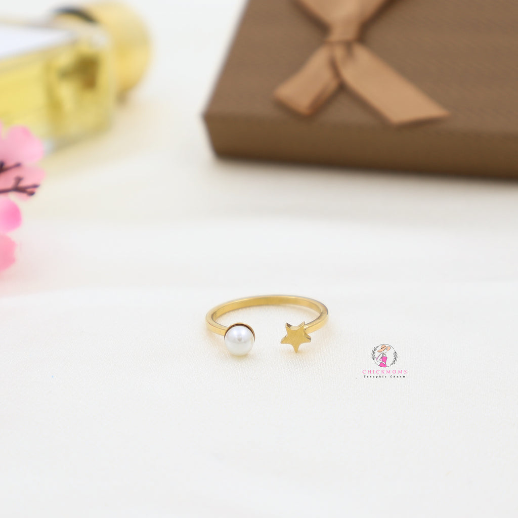 Gold Pearl Star Ring