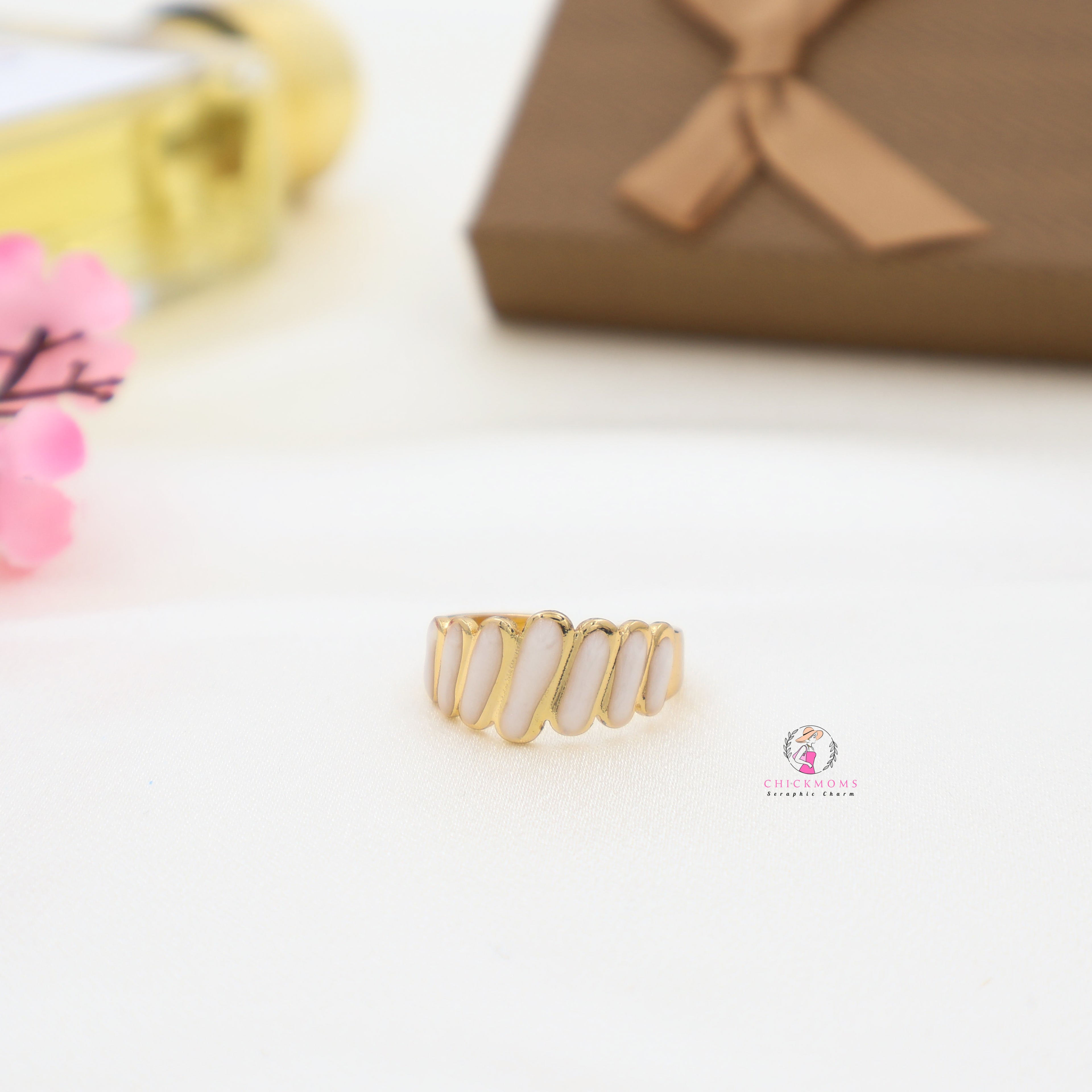 Gold-Plated Adjustable Marble Accent Ring