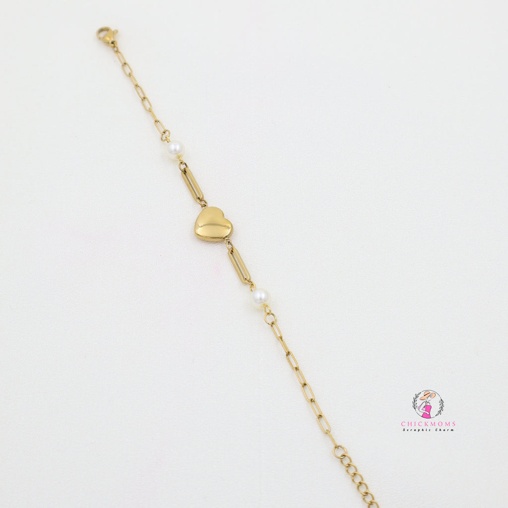 Gold Heart Charm Bracelet