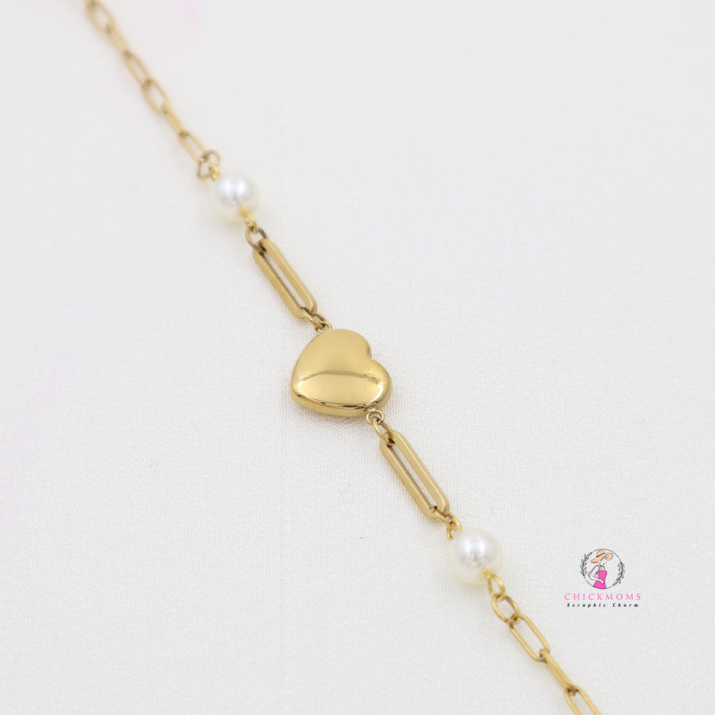Gold Heart Charm Bracelet