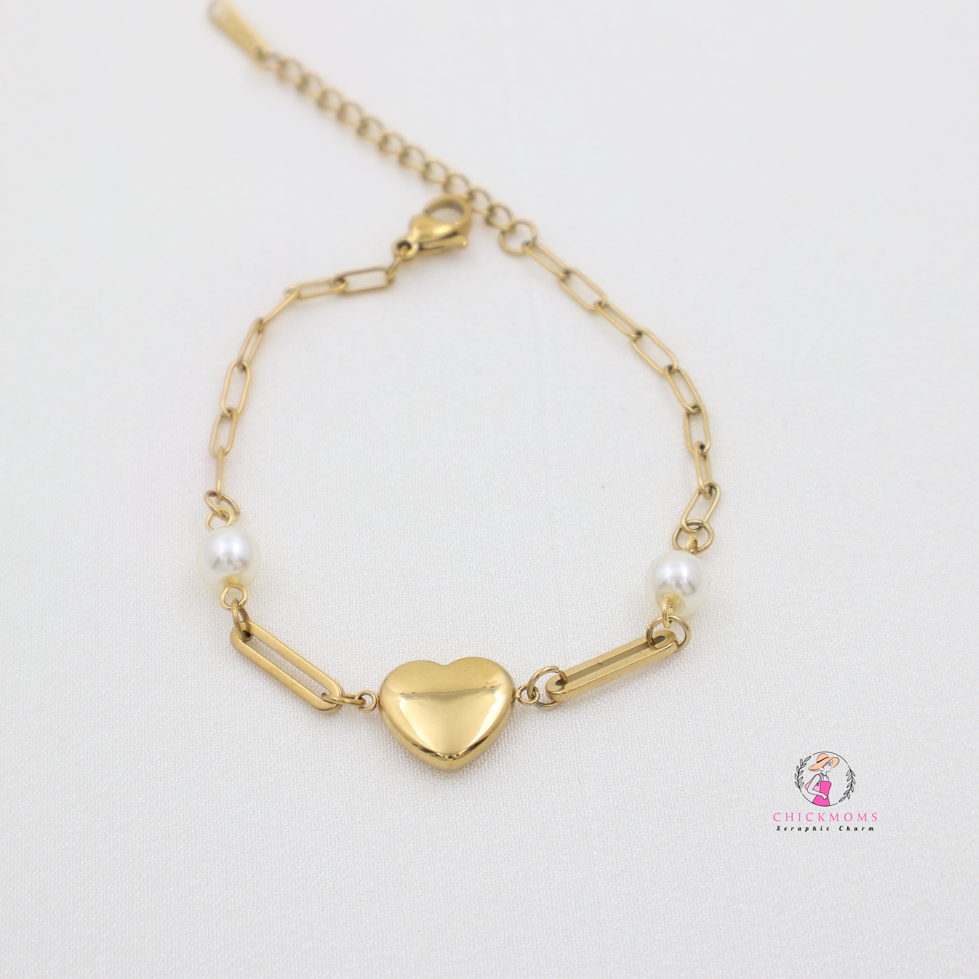 Gold Heart Charm Bracelet