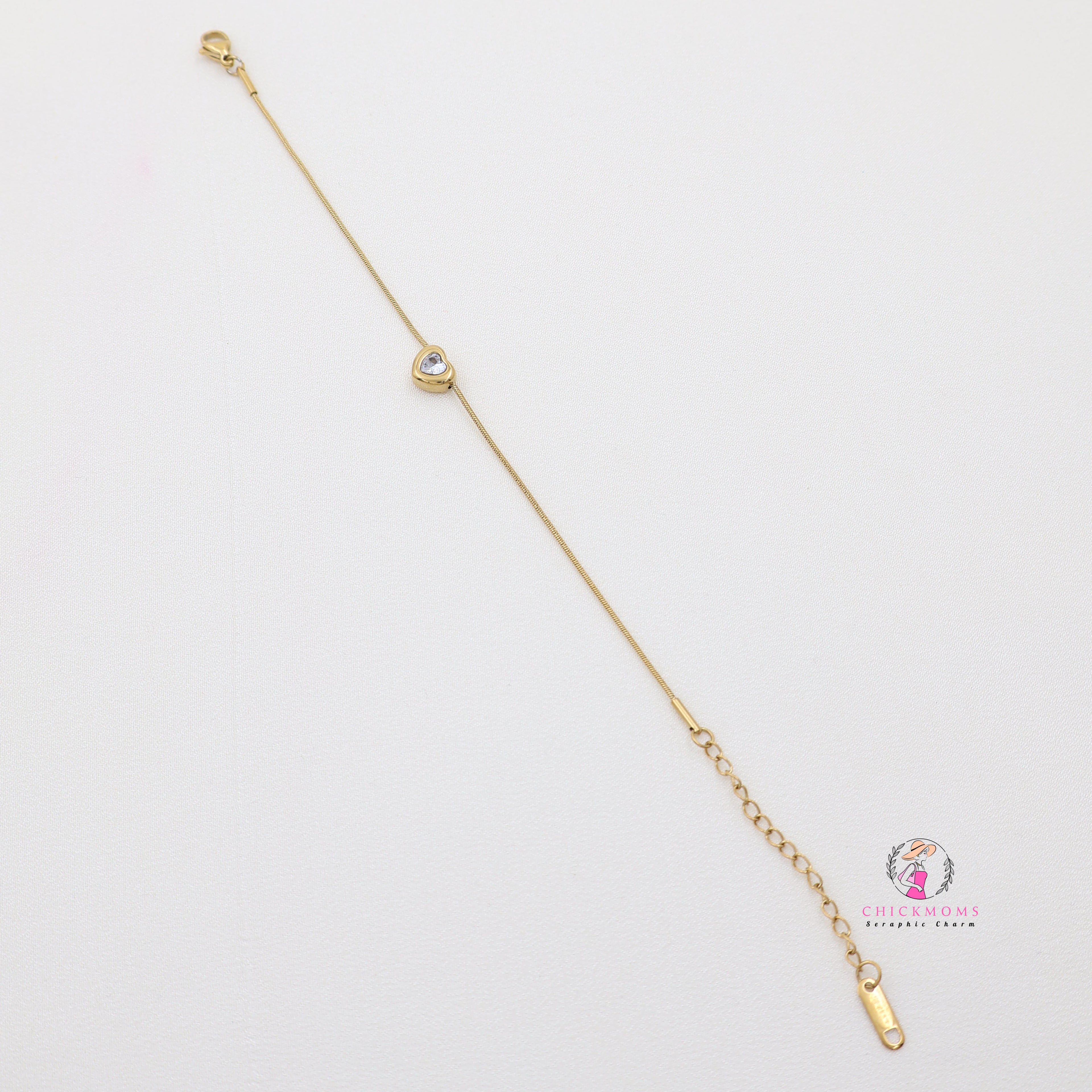 Gold-Plated Heart Bracelet with Sparkling Stone