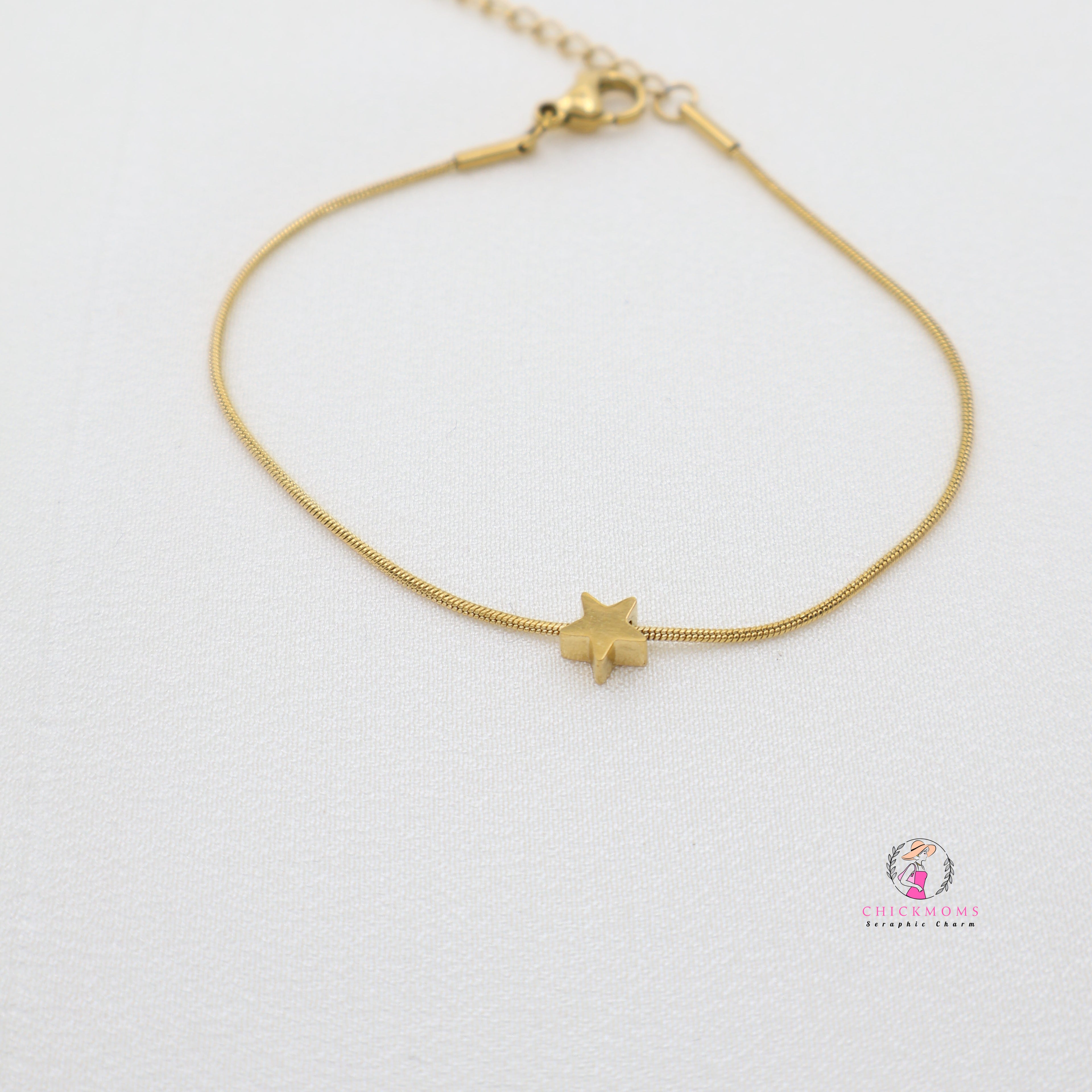 Gold Star Charm Bracelet