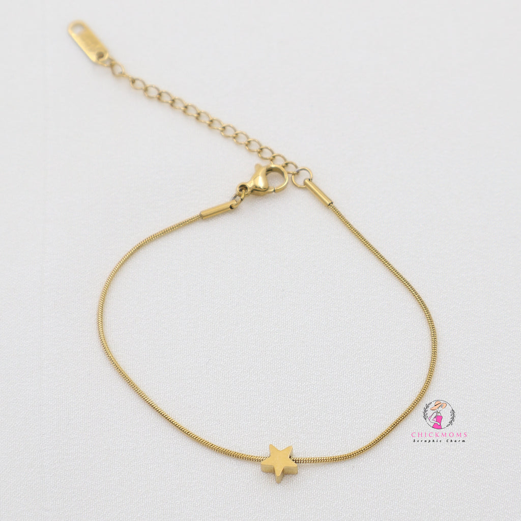 Gold Star Charm Bracelet
