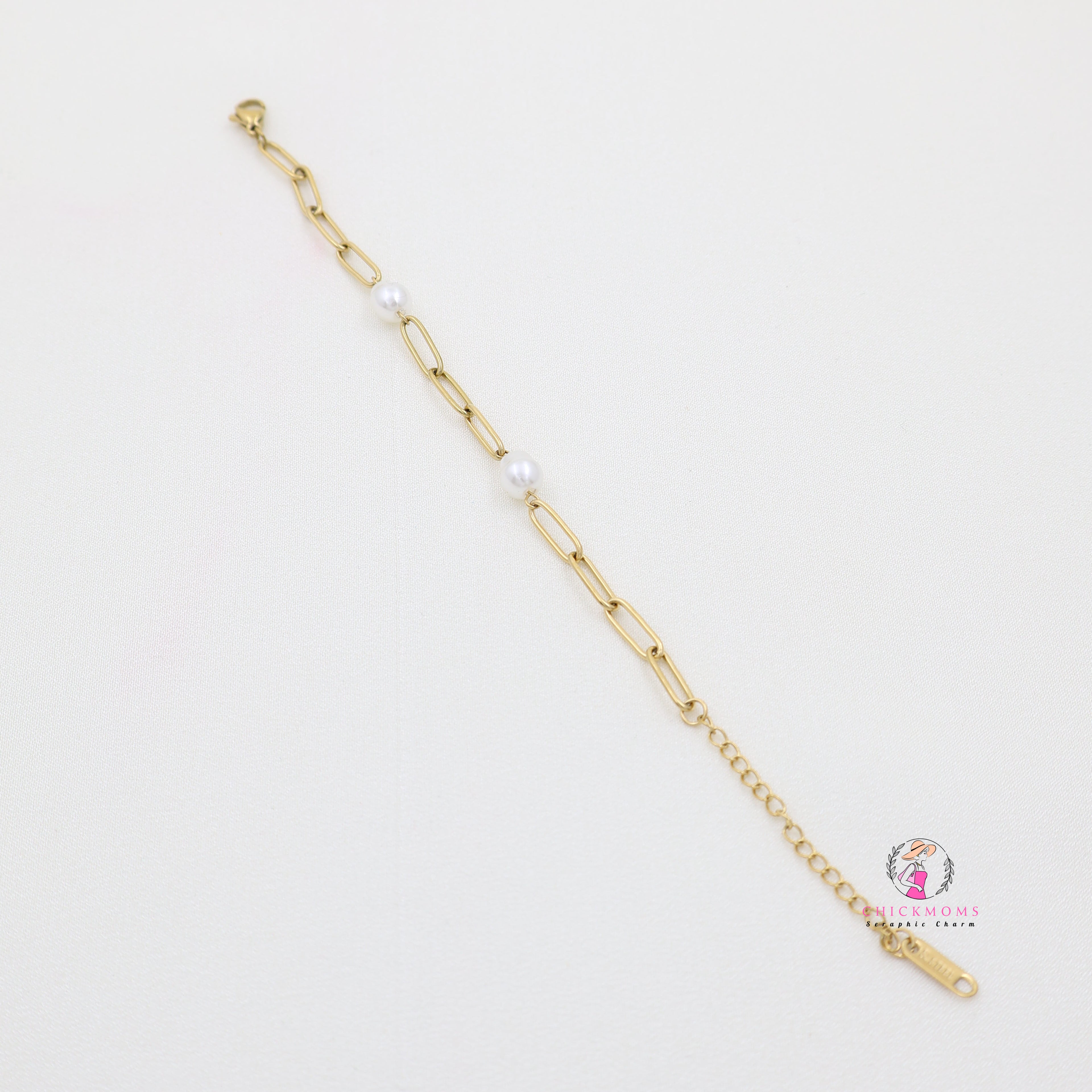 Gold Chain & Pearl Bracelet