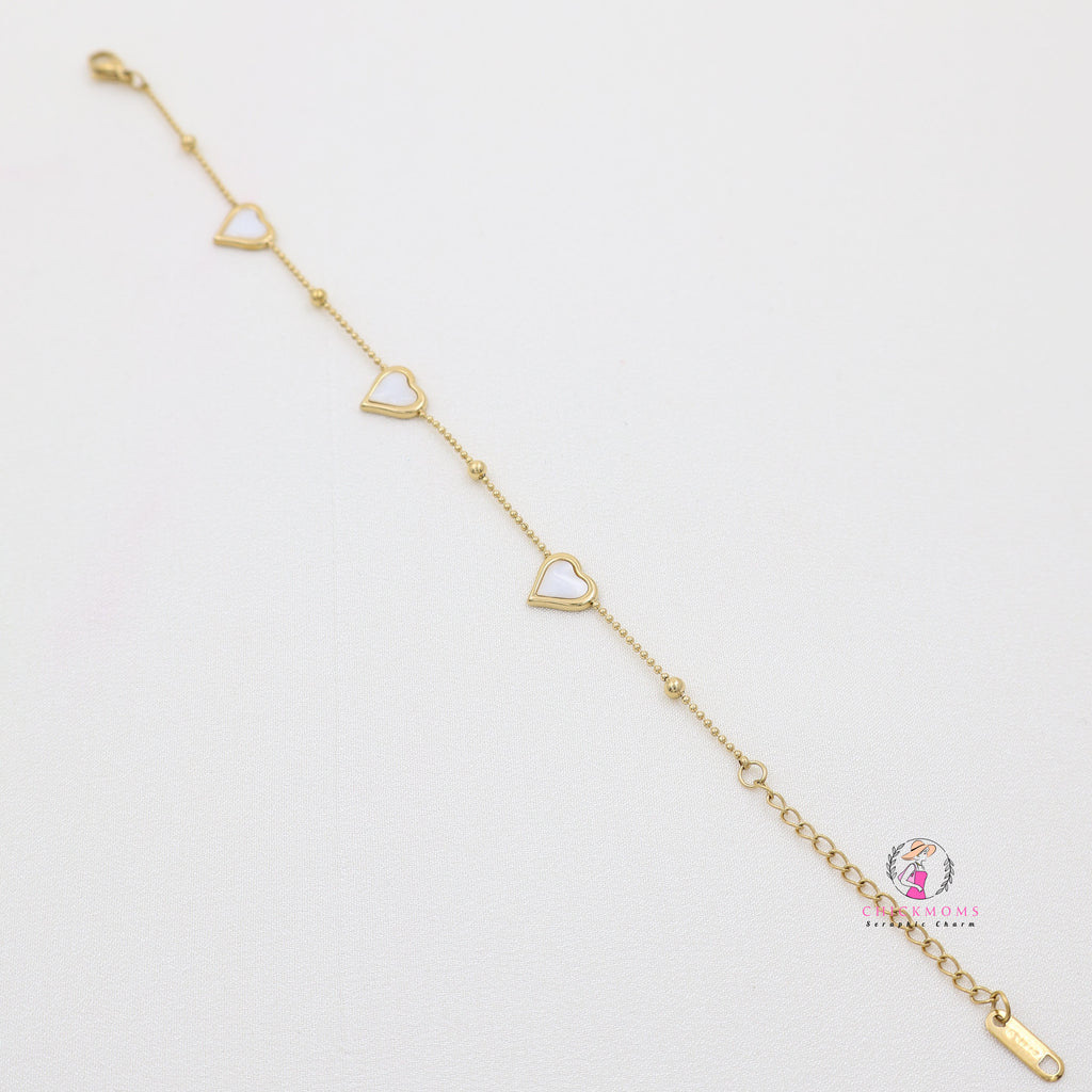 Gold Heart Link Bracelet