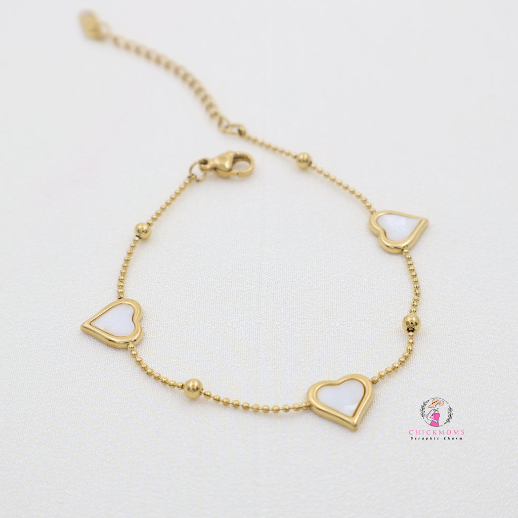 Gold Heart Link Bracelet