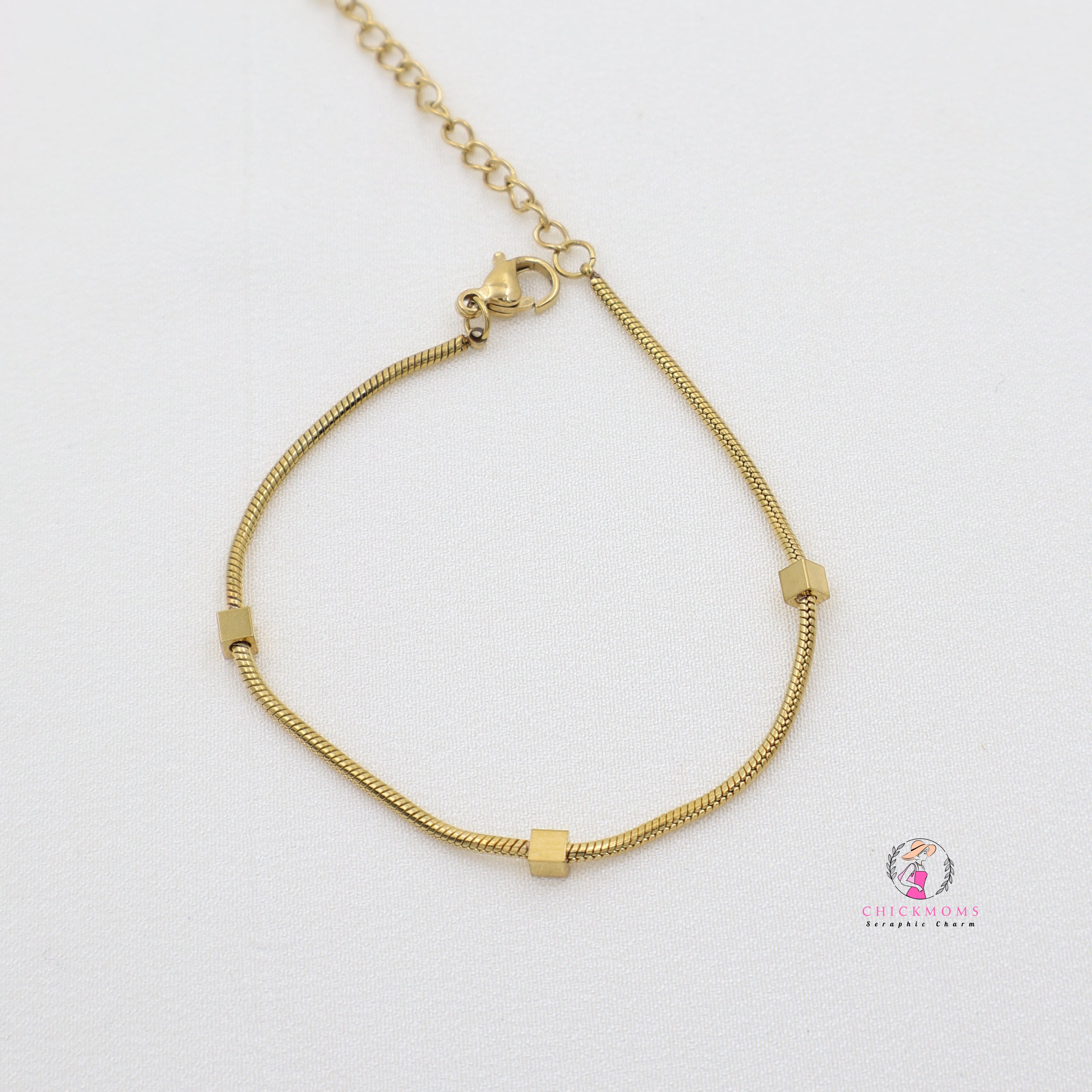 Elegant Gold-Tone Bracelet
