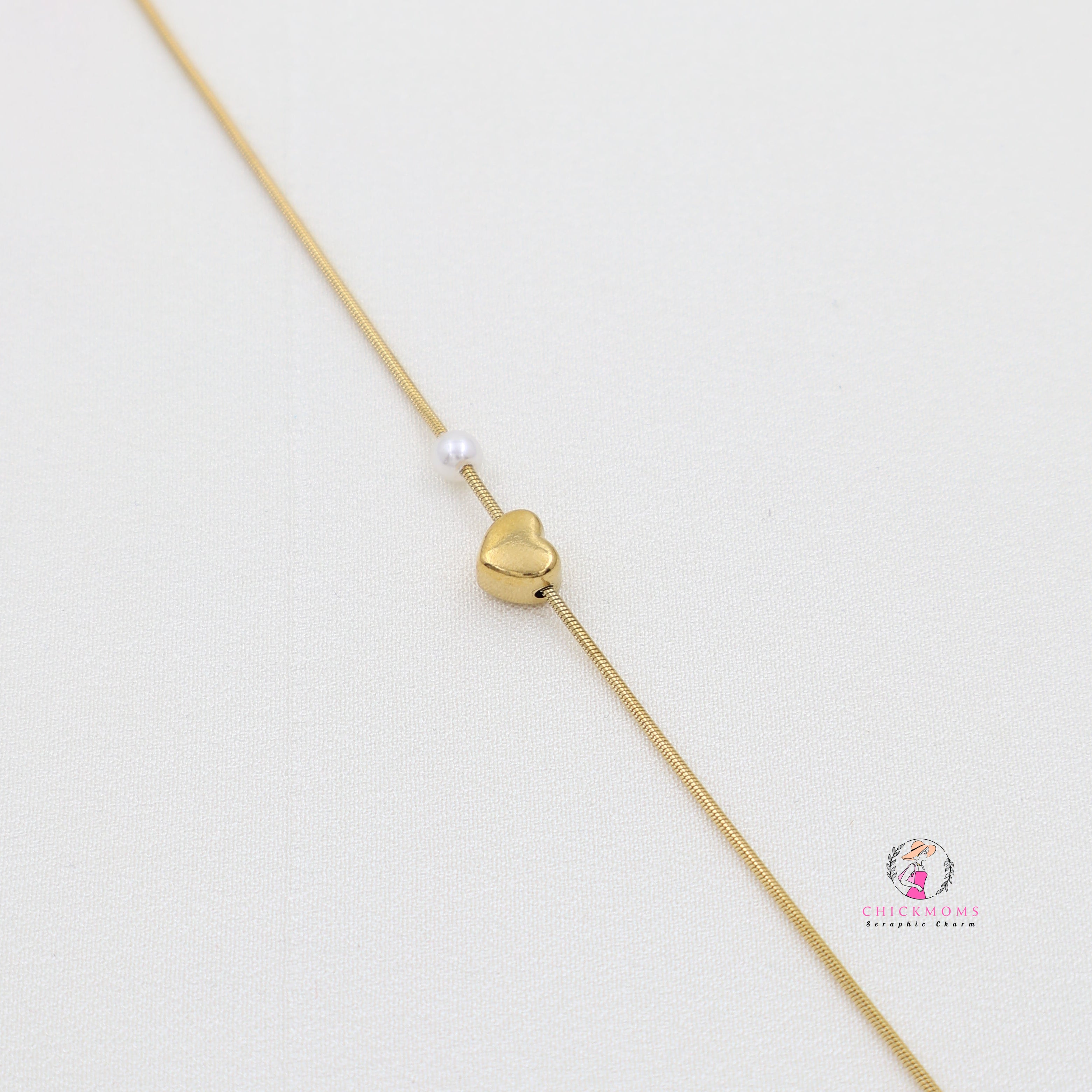 Elegant Gold-Tone Bracelet