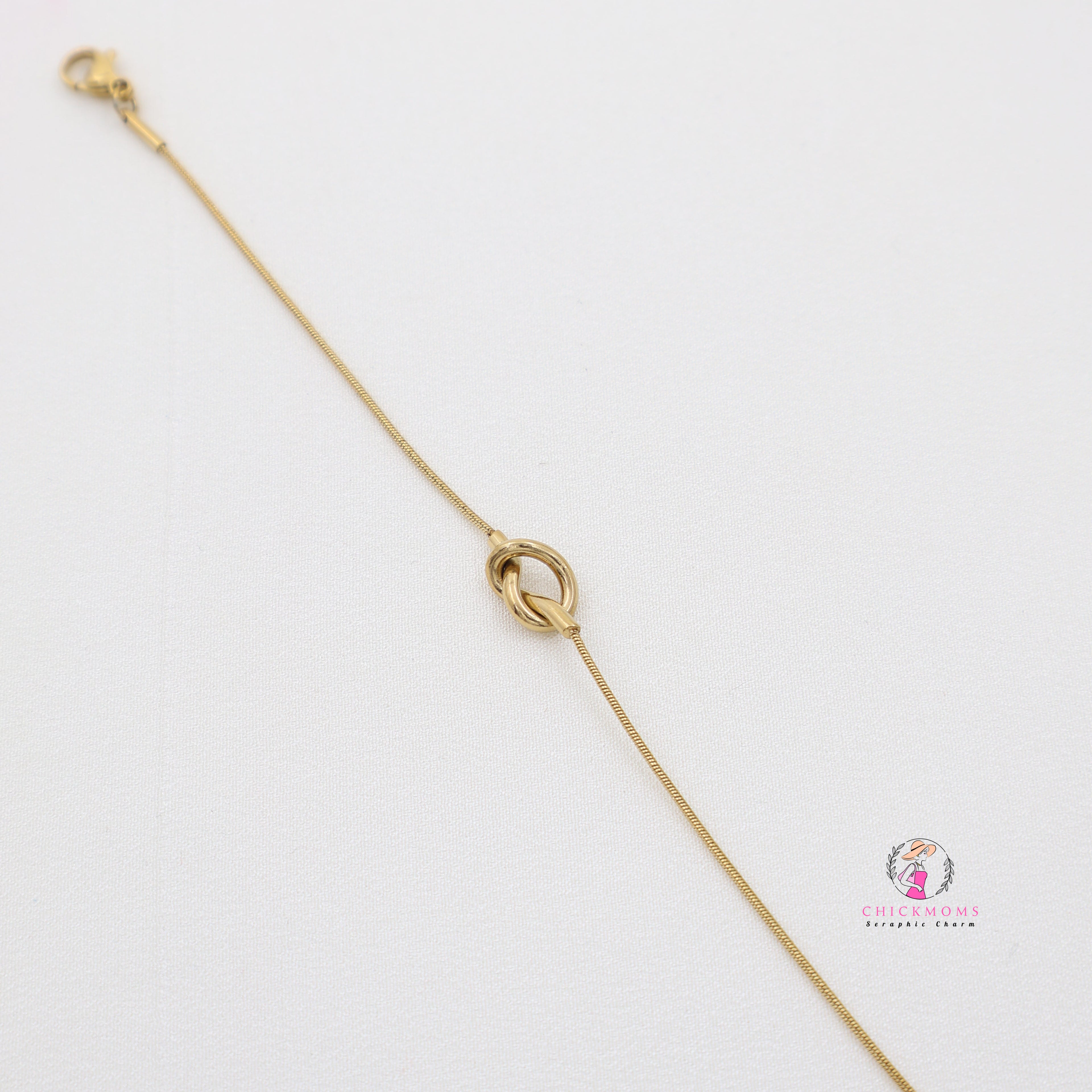 Gold Knot Bracelet