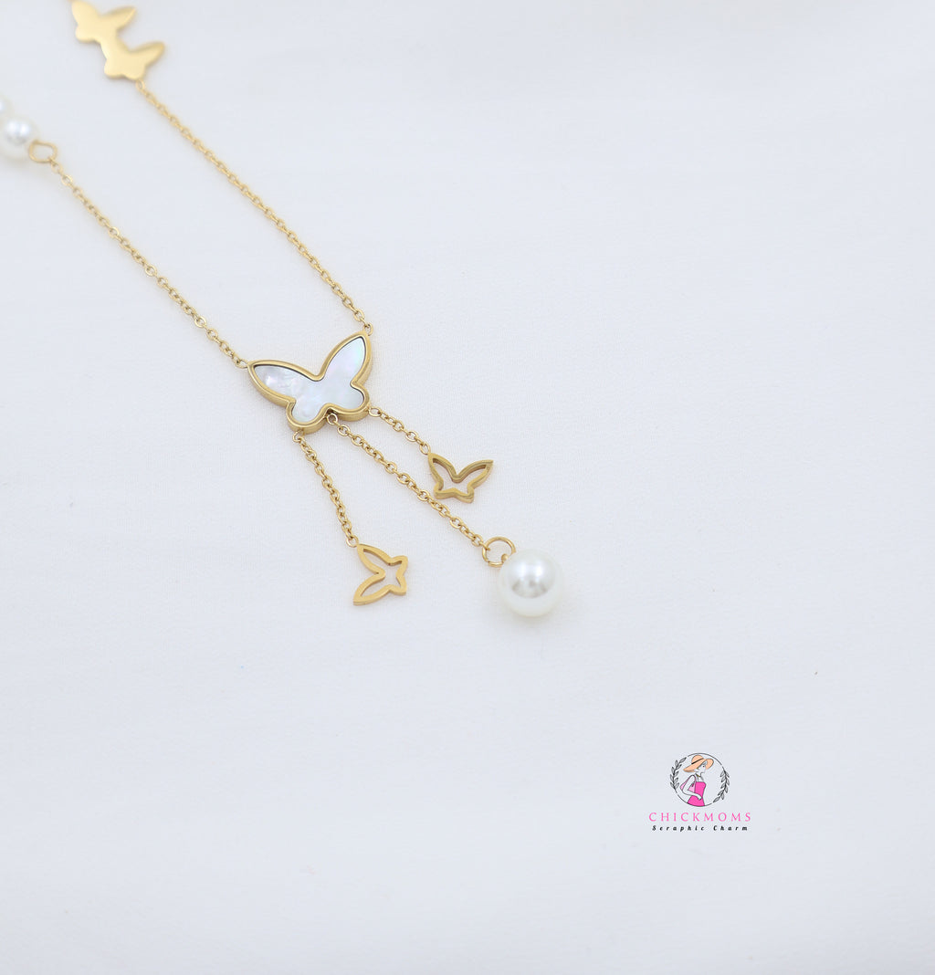 Butterfly Pearl Pendant Necklace
