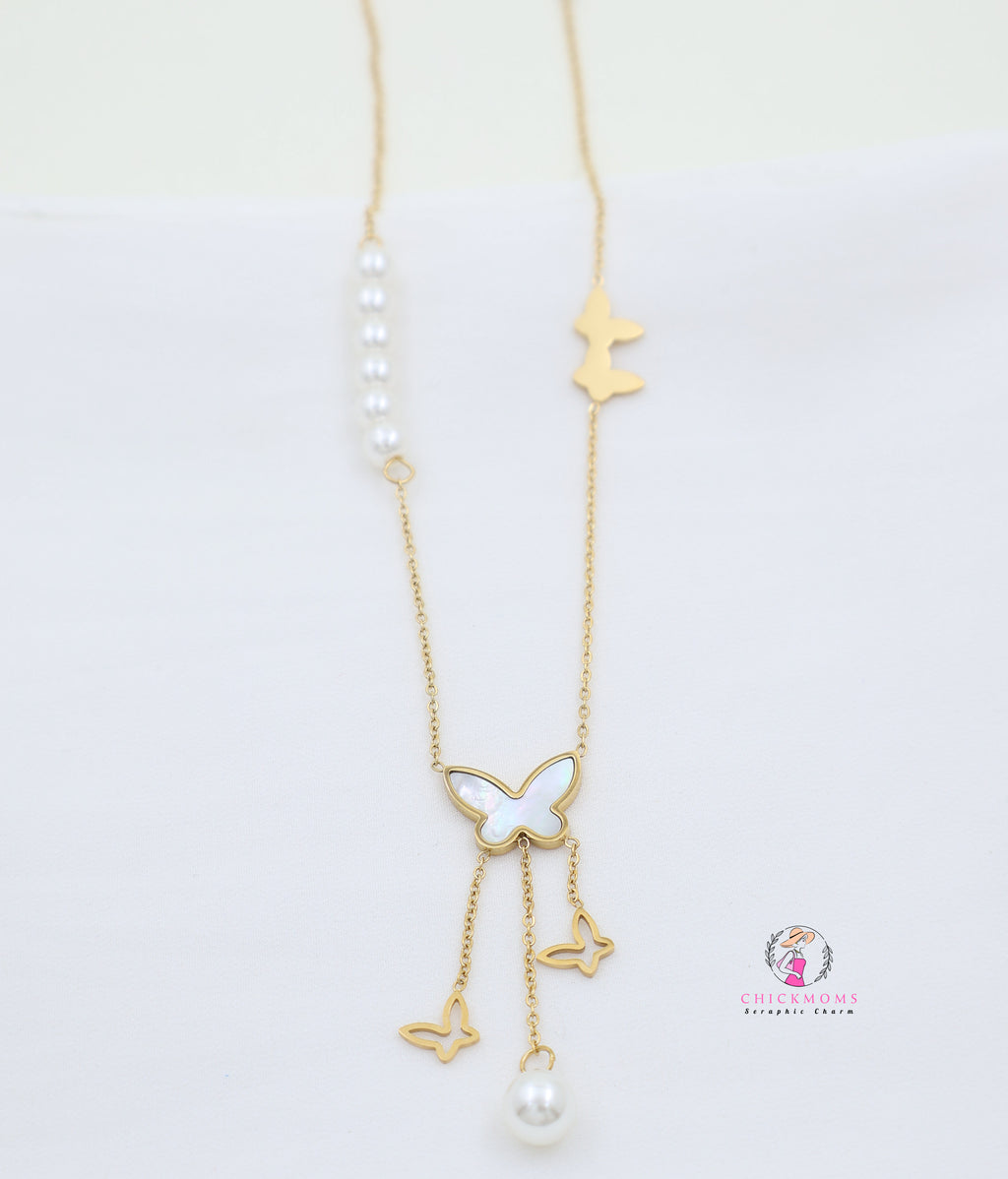 Butterfly Pearl Pendant Necklace