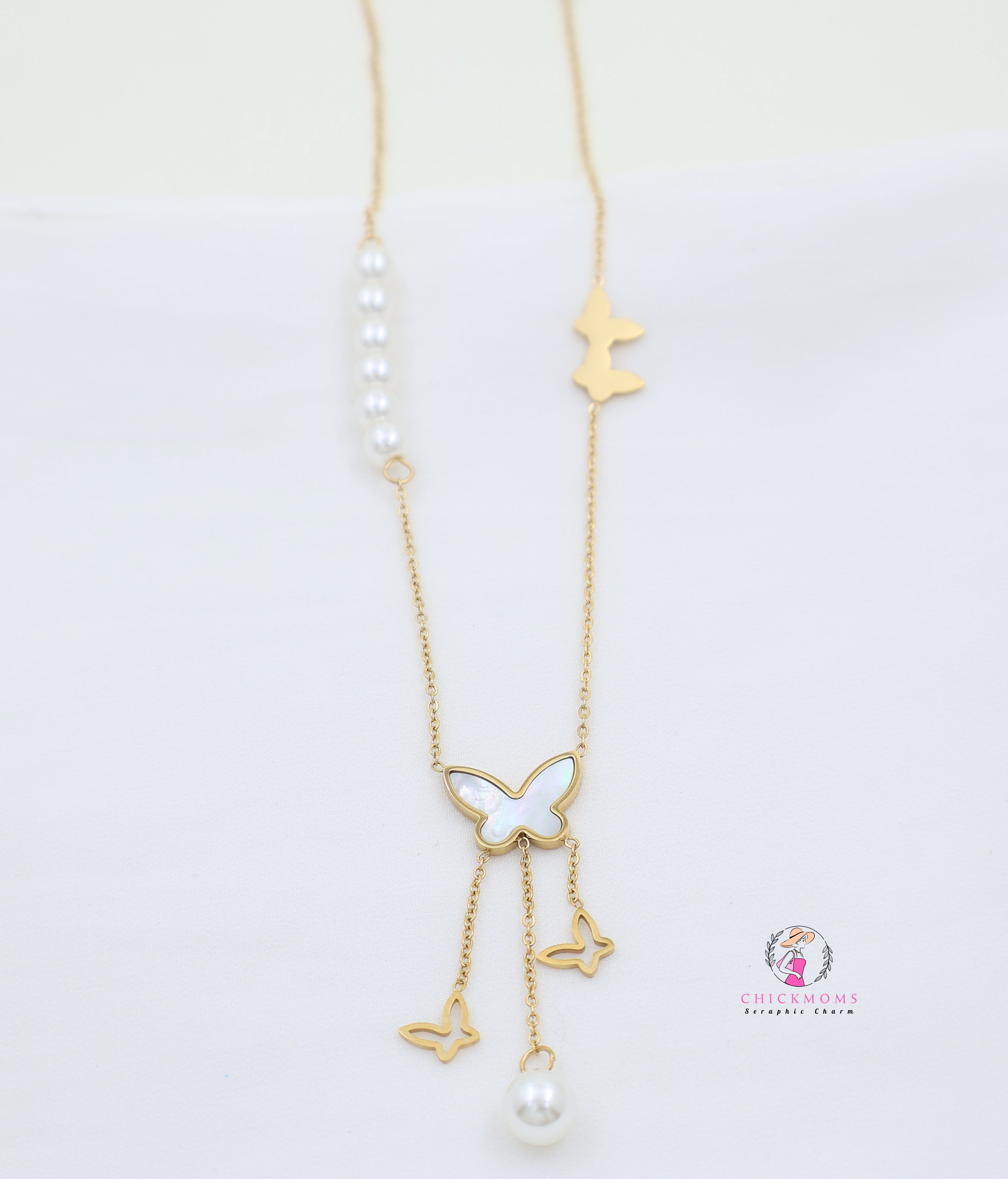 Butterfly Pearl Pendant Necklace