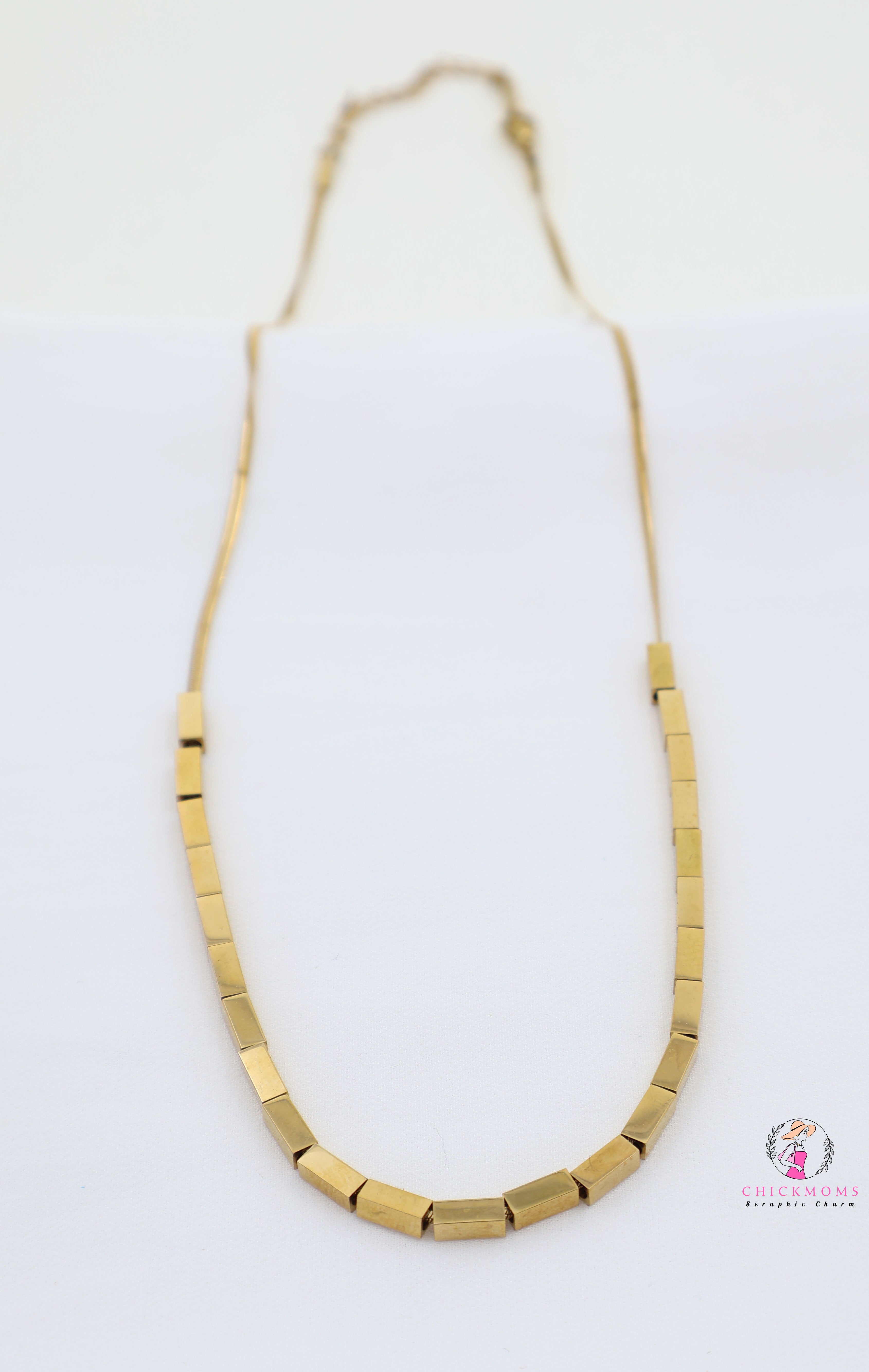 Elegant Gold-Toned Cube Beads Necklace