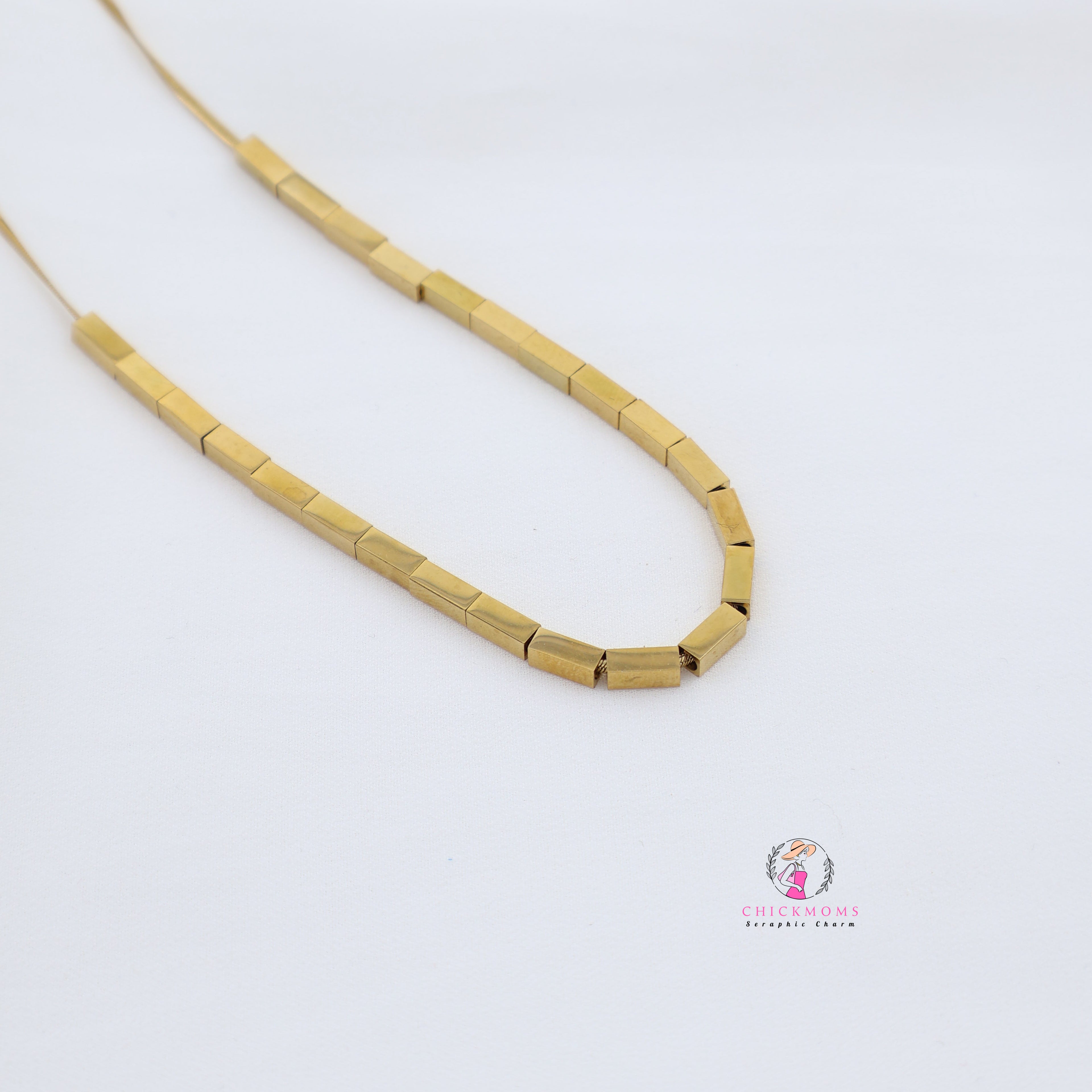 Elegant Gold-Toned Cube Beads Necklace